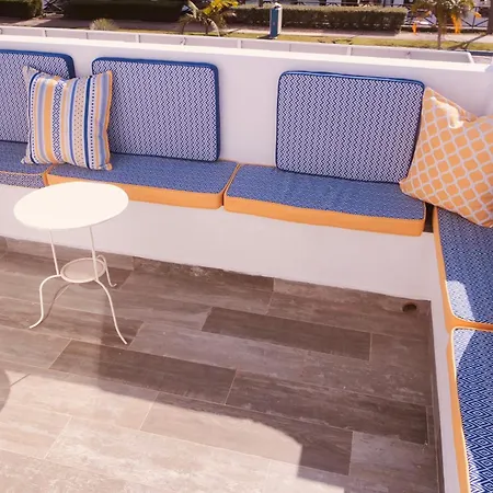 Golden Myra מארבלה